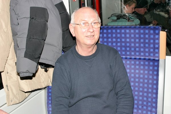 x8979.jpg